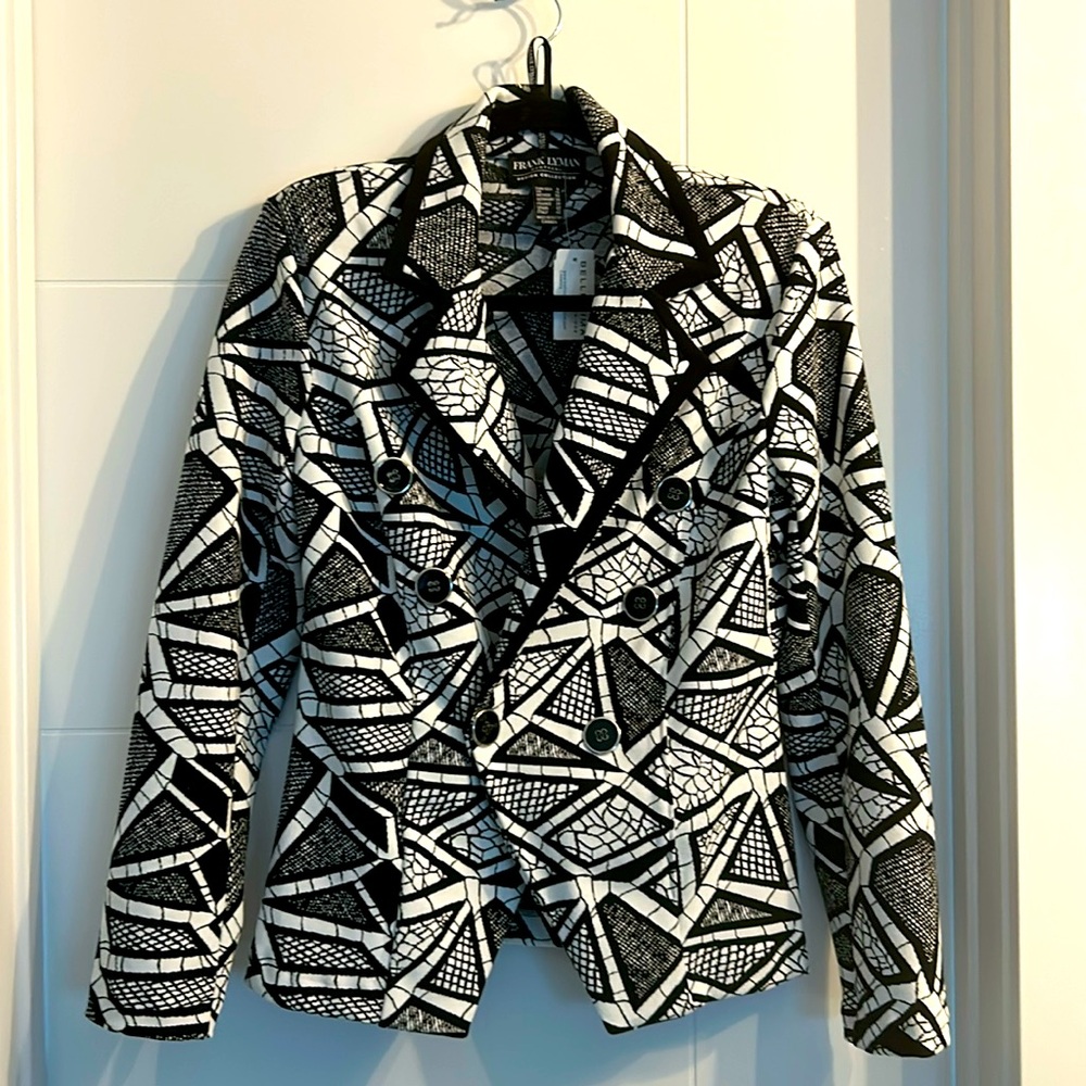 FRANK LYMAN  Asymmetrical Blazer Size 8